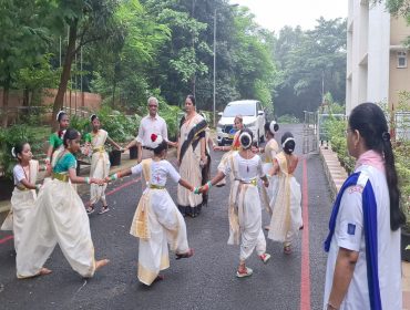 WELCOMING CHIEF GUEST THROUGH BUL BUL GREETING ON 78TH INDEPENDANCE DAY