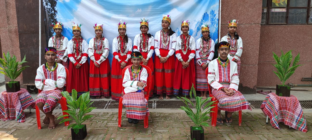 Meghalaya Group Song presented at Regional Level