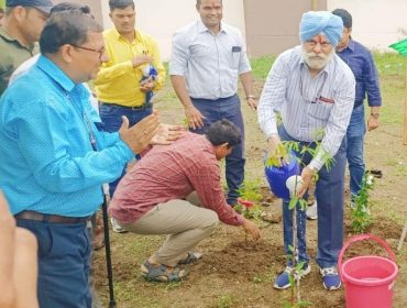 Community Participation in Plantation Drive