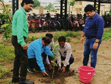 Community Participation in Plantation Drive