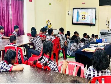 पुस्तकालय गतिविधि