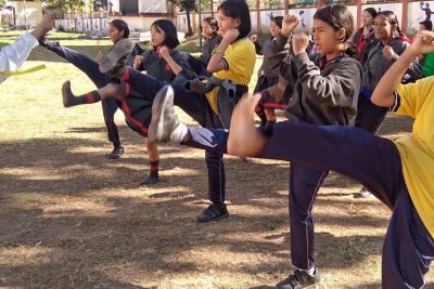 SELF DEFENCE TRAINING FOR GIRLS