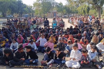 STUDENTS ENJOYING FUNCTION