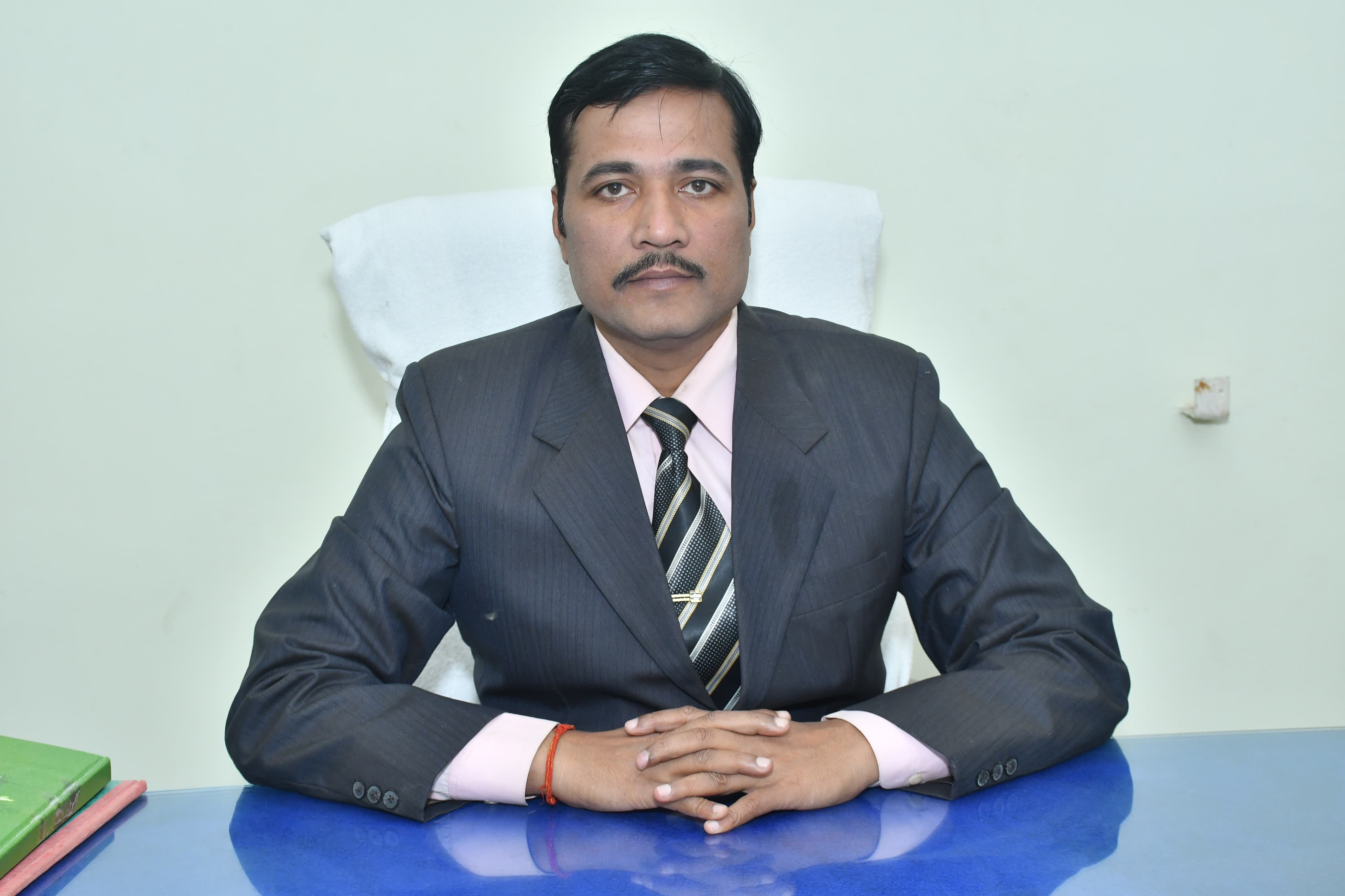 Mr Rajesh Kumar