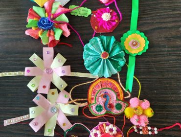 राखी बनाना