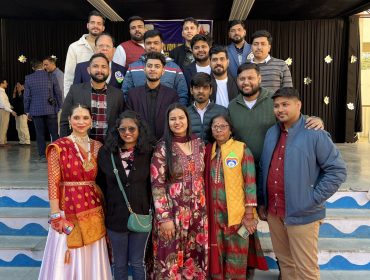 AM