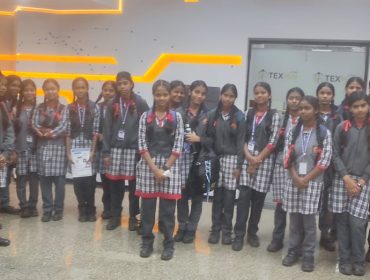 आईआईटी आईएसएम एक्सपोजर विजिट