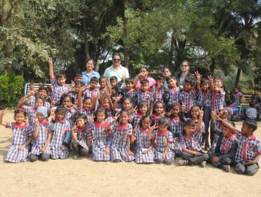 प्राथमिक बच्चों का क्षेत्र भ्रमण
