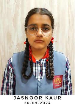 जस्नूर कौर 
