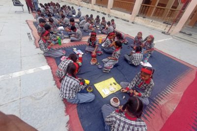 प्राथमिक छात्रों द्वारा सीएलए गतिविधियाँ