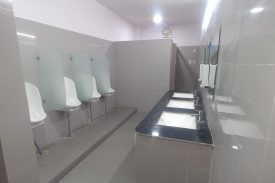 स्टाफ वॉशरूम का नवीनीकरण