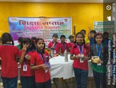 Students in Shiksha Saptah