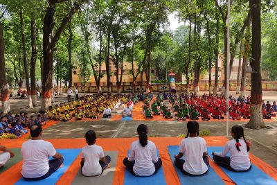 YOGA-DAY-CMERI-3