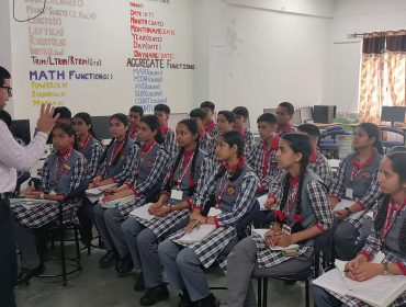 सहायक आयुक्त का दौरा