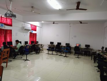 senior computer lab