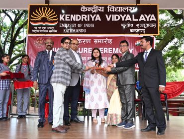 Presenting Badge of Honor to House Masters