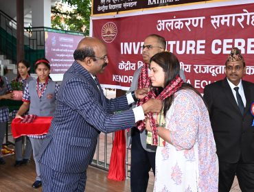 Guest of Honor welcomed by Principal