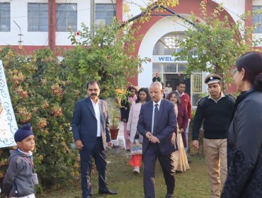 वार्षिक पैनल पर्यवेक्षण