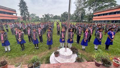 कार्यक्रम में भाग लेते कब्स् और बुलबुल