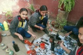 students enjoying with colours