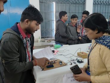 SCIENCE EXHIBITION3