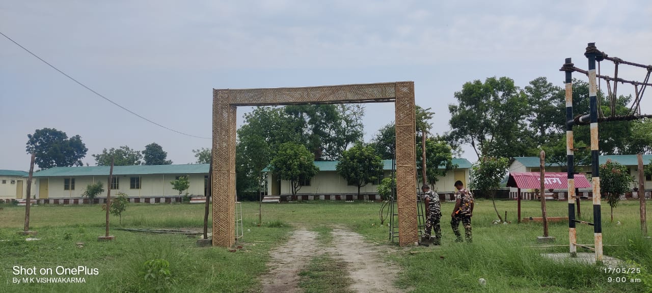 स्कूल की इमारत