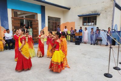 Welcome Dance by Students